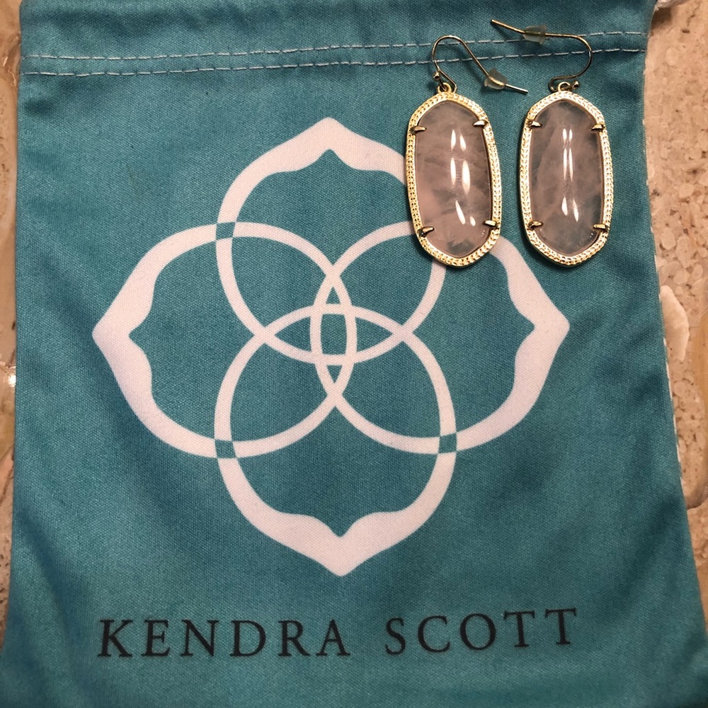 Kendra Scott small rose quartz earrings